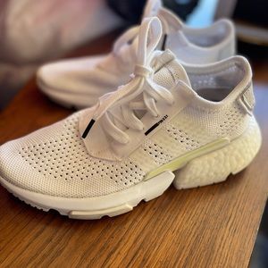 Adidas Pod s3.1 women’s size 6
